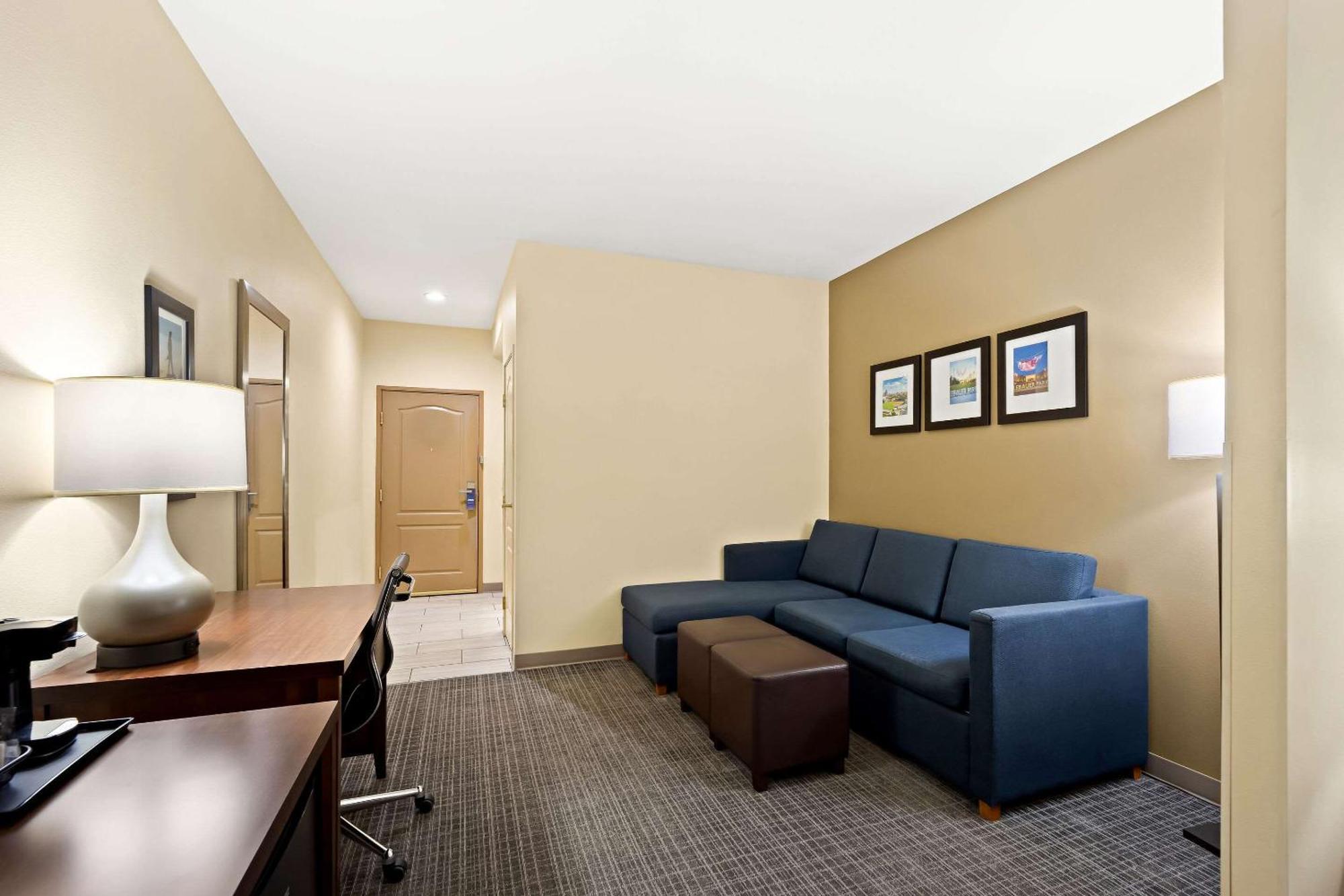 Comfort Inn & Suites High Point - Archdale المظهر الخارجي الصورة